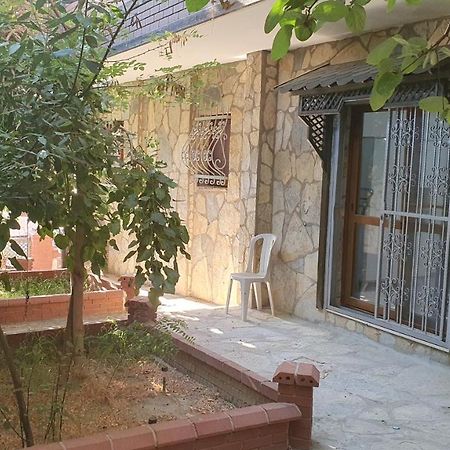 2+1 Apartm With Garden + Balcony , At Ladies Beach Kusadası Exterior foto
