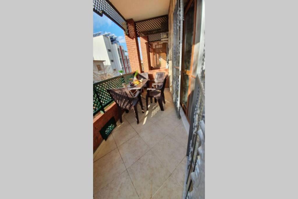 2+1 Apartm With Garden + Balcony , At Ladies Beach Kusadası Exterior foto
