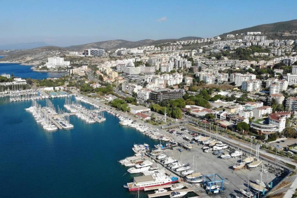2+1 Apartm With Garden + Balcony , At Ladies Beach Kusadası Exterior foto